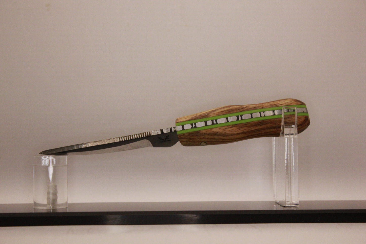 PLEASE CLICK THE PICTURE TO SEE KNIVES: Custom Order Knives, one of a kind. Email me with questions and mention KNIVES in subject.  foxden52@msn.com