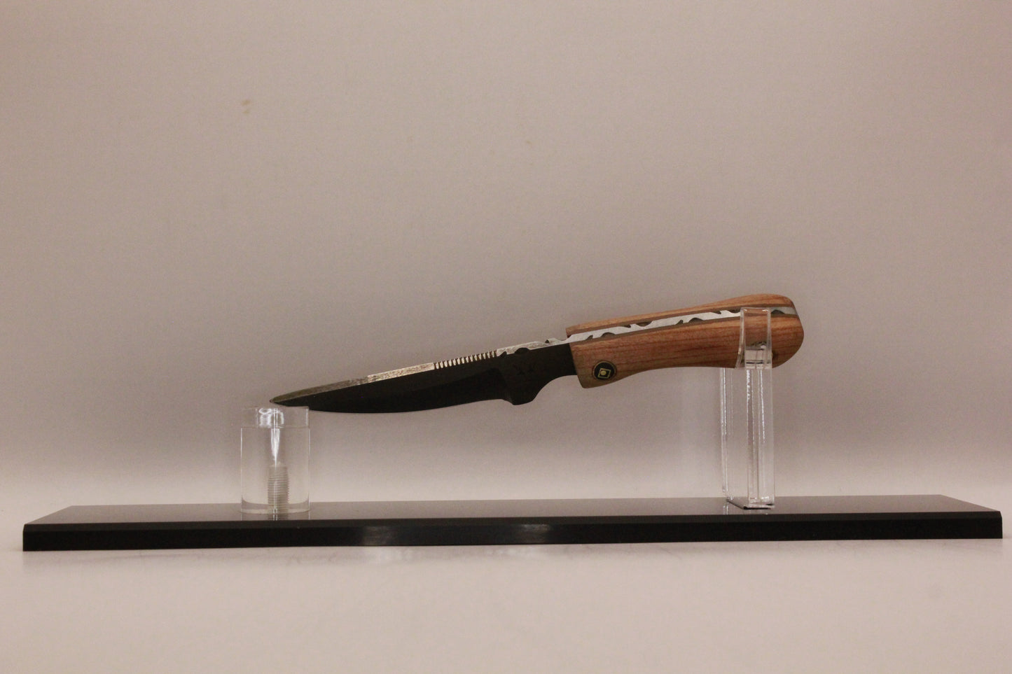 PLEASE CLICK THE PICTURE TO SEE KNIVES: Custom Order Knives, one of a kind. Email me with questions and mention KNIVES in subject.  foxden52@msn.com